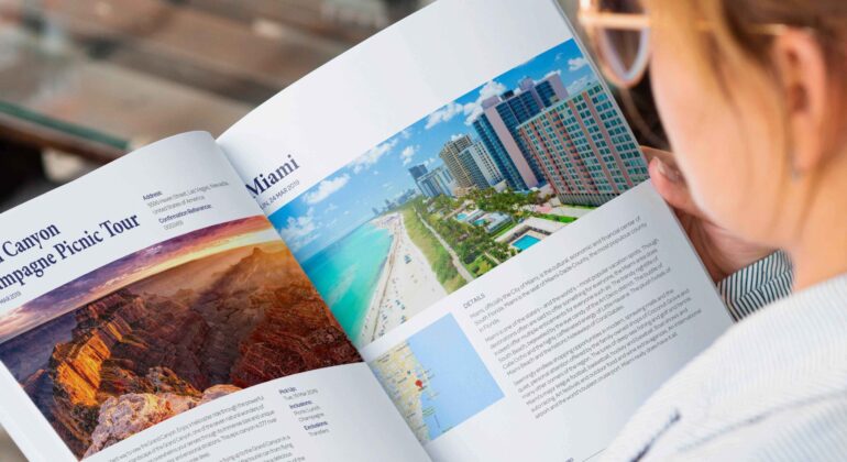 Close-up-mockup-PDF-generic-lr